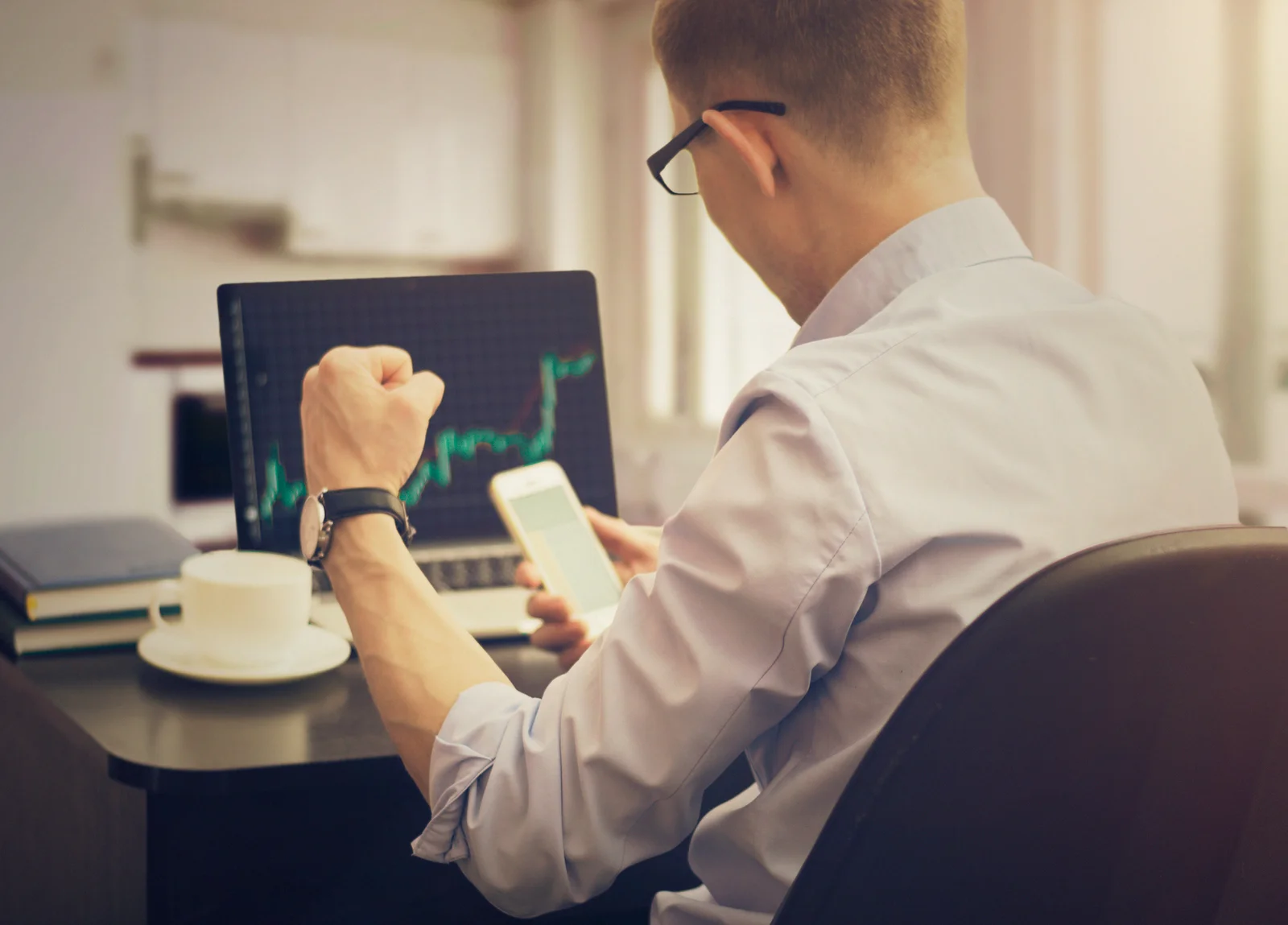 Meet the Supercharged AI Stock That Wall Street Says May Rise 30%