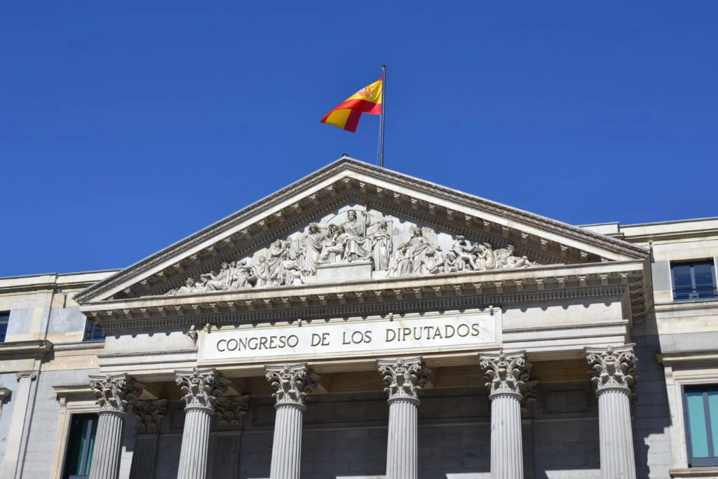 Spain approves bill to regulate AI-generated content
